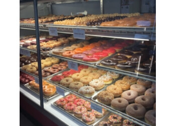 Chandler Donut Shops Rainbow Donuts & Smoothies