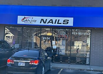 Kansas City Nail Salons Rainbow Nails & Spa