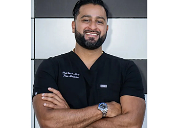 Raj Desai, MD - PERFOMANCE SPORTS AND SPINE Santa Clarita Pain Management Doctors image 1