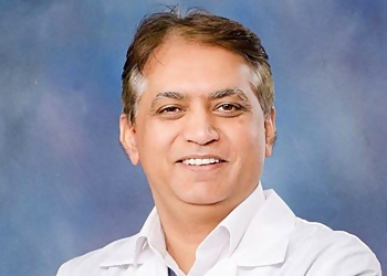 Rakesh Arora, MD - ADVANCE PEDIATRICS Rakesh Arora, MD - Peoria, AZ Pediatricians - Doctor Portrait Image
