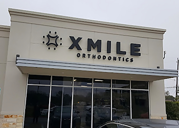 Pasadena Orthodontists Ramiro Morales, DDS - XMILE ORTHODONTICS