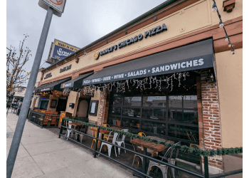 3 Best Pizza Places in Long Beach, CA - ThreeBestRated