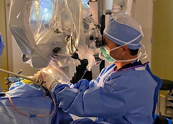 Phoenix Neurosurgeons Randall Porter, MD - BARROW BRAIN AND SPINE