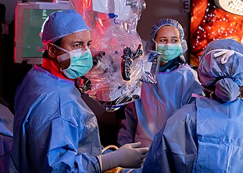 Phoenix Neurosurgeons Randall Porter, MD - BARROW BRAIN AND SPINE