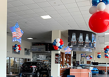 Randall Reed's Planet Ford 635 - Garland, TX Car Dealerships - Business Interior Image