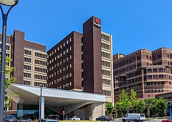 Cincinnati Neurosurgeons Rani Nasser, MD - UC MEDICAL CENTER