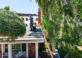 Rational Roofing Services - Costa Mesa, CA Roofing Contractors - Outdoor Work Image