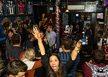 Philadelphia Night Clubs Raven Lounge