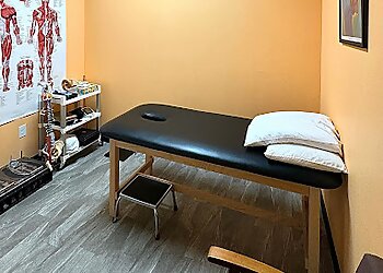 New Orleans Physical Therapists Ravi Bates , PT - STAR PHYSICAL THERAPY