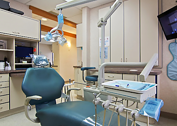 Warren Dentists Ray Ascano, DDS - GENTLE DENTAL