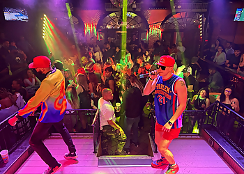 New Orleans Night Clubs Razzoo Bar & Patio