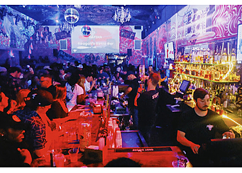 Reagan's Retro Bar Chattanooga Night Clubs image 1