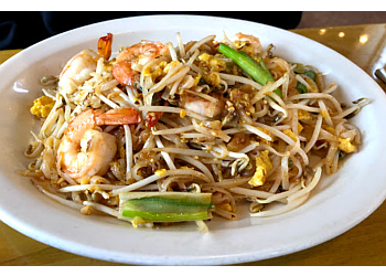 3 Best Thai Restaurants in Greensboro, NC - Expert ...