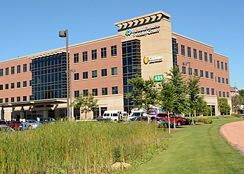 St Paul Gastroenterologists Rebecca W. S. Lai Li, MD - HEALTHPARTNERS SPECIALTY CENTER