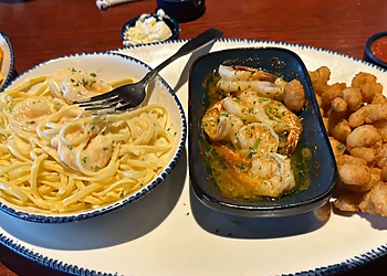 Red Lobster Aurora IL Aurora Seafood Restaurants image 1