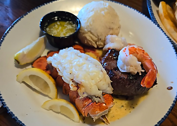 Red Lobster Joliet Joliet Seafood Restaurants image 1