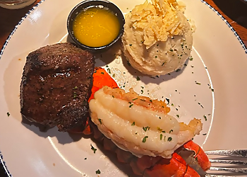 Red Lobster Winston-Salem Winston Salem Seafood Restaurants image 1