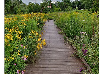 Aurora Hiking Trails Red Oak Nature Center