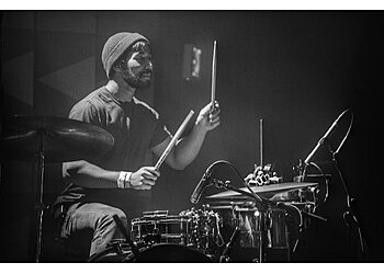 Los Angeles Music Schools Red Pelican Music