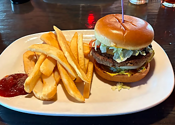 Red Robin Gourmet Burgers and Brews Garland Garland American Restaurants image 1