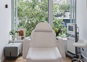 Oakland Med Spa Refine Anti-Aging Medicine and Aesthetics