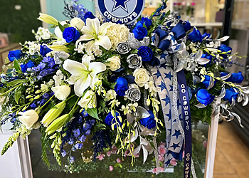 Regina's Flower Shop - Laredo, TX Florists - Bouquet Image