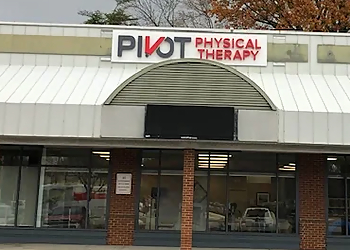 Newport News Physical Therapists Reina B.,PT, DPT, CMC - PIVOT PHYSICAL THERAPY, AN ATHLETICO COMPANY