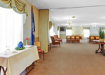 Grand Rapids Funeral Homes Reyers North Valley Chapel