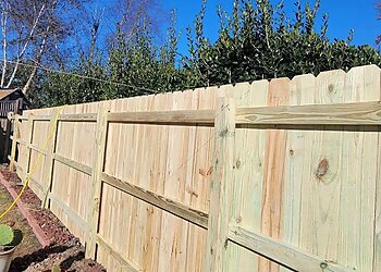 Newport News Fencing Contractors Reyes Fence LLC.