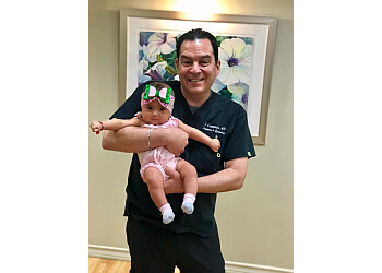 Laredo Gynecologists Ricardo Castillon, MD, FACOG - Women's Wellness & Healthcare Clinic