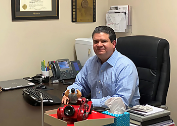Ricardo Sempertegui - STATE FARM INSURANCE AGENT Ricardo Sempertegui - Denton, TX Insurance Agents - Professional Portrait Image