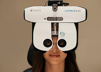 Richard E. Winnick - Lakewood, CO Eye Doctors - Medical Equipment Image