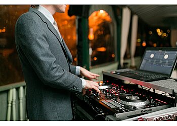 Baltimore Djs Ridiculous Entertainment