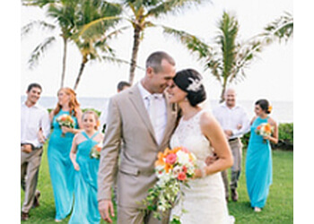 Honolulu wedding photographer Right Frame Photography