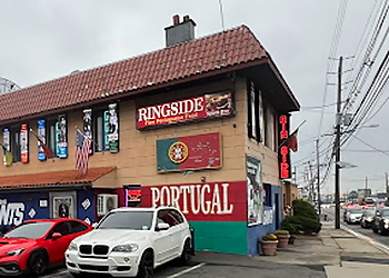 Jersey City Sports Bars Ringside Lounge