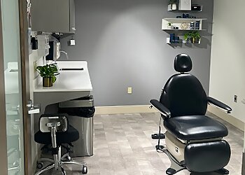 Dayton Dermatologists Rishi Gandhi, MD, FAAD - OHIO SKIN CENTER