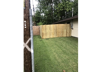 St Louis fencing contractor River City Fence Co
