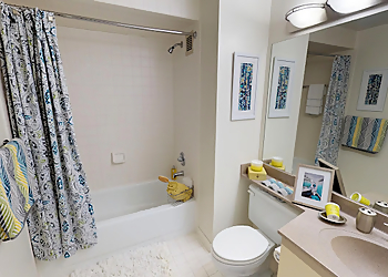 Detroit Apartments For Rent Riverfront Towers