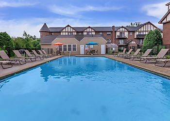 Rivers Edge Apartment Homes Waterbury Apartments For Rent image 1