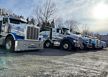 Road Runner Wrecker Service Inc. Alexandria Towing Companies image 1