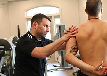 Baton Rouge Physical Therapists Robert Bolton PT, OCS - EVOLVE PHYSICAL THERAPY AND SPORTS