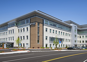Robert C Parisien, MD - Manchester, NH Orthopedics - Hospital Exterior Image