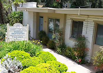 Escondido Cosmetic Dentists Robert Coe, DDS