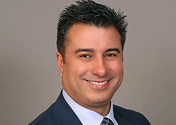 Robert E Quesada, DMD - FIRST IMPRESSIONS SMILE CENTER Fort Lauderdale Dentists image 1
