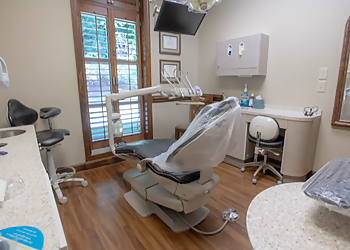 Greensboro Cosmetic Dentists Robert M. Young, DDS, PA - BRASSFIELD COSMETIC & FAMILY DENTAL CENTER