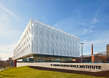 Cincinnati Neurologists Robert Neel, MD - UC GARDNER NEUROSCIENCE INSTITUTE