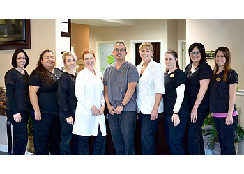 Victorville Dentists Robert Rohmer, DDS - VISTA DENTAL