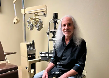 Robert Salganik, OD - SALGANIK VISION GROUP & OPTIQUE Waco Eye Doctors image 1
