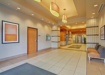 Las Vegas Dermatologists Robert Strimling, MD - STRIMLING DERMATOLOGY, LASER & VEIN INSTITUTE