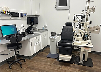 Glendale Eye Doctors Roberto Lucca, OD - 20/20 IMAGE EYE CENTERS